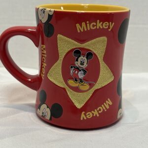 Disney Parks Embossed 3D Mickey Mouse Red Coffee Mug Cup With Gold Star EUC